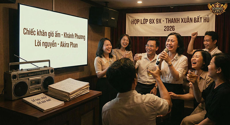 Chỉ cần vài nốt nhạc vang lên, cả bầu trời thương nhớ của Làn Sóng Xanh và những cuốn vở chép lời lại hiện về