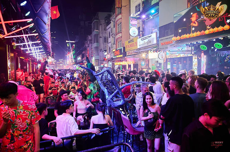 Lý do nên ghé 86 Phố Tây ngay hôm nay