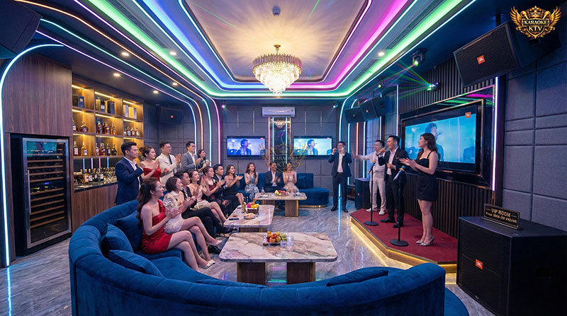 Phòng VIP mang lại trải nghiệm âm thanh và ánh sáng "đã" hơn, thích hợp cho tiệc sinh nhật hoặc tiếp khách