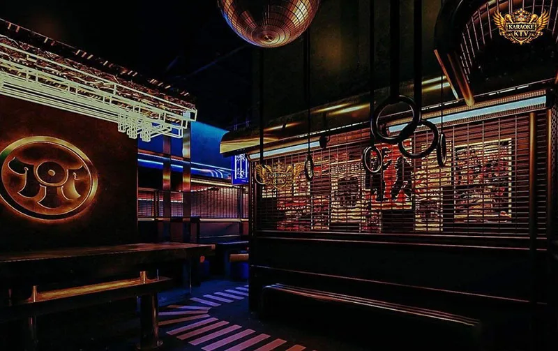 Nơi bạn tìm thấy sự giao thoa hoàn hảo giữa ẩm thực tinh túy và không gian hàn huyên sôi động.