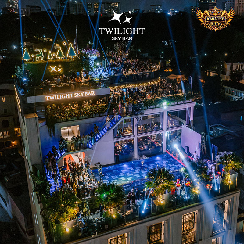 Twilight Sky Bar - 180-188 Lý Tự Trọng