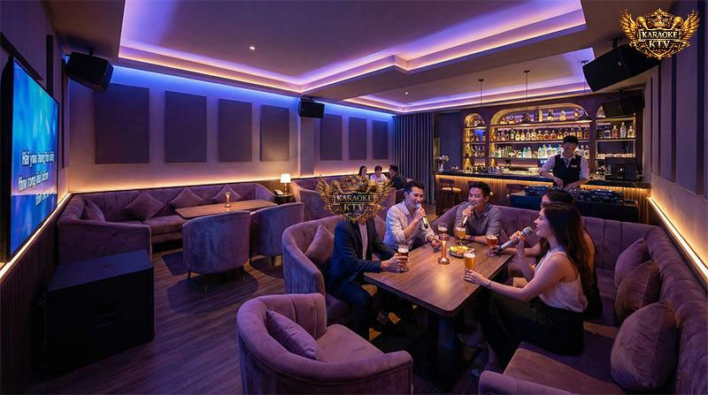 Sự kết hợp hoàn hảo giữa phòng hát chất lượng cao và không gian lounge thư giãn, phù hợp cho nhóm bạn muốn "chill" mà không ồn ào