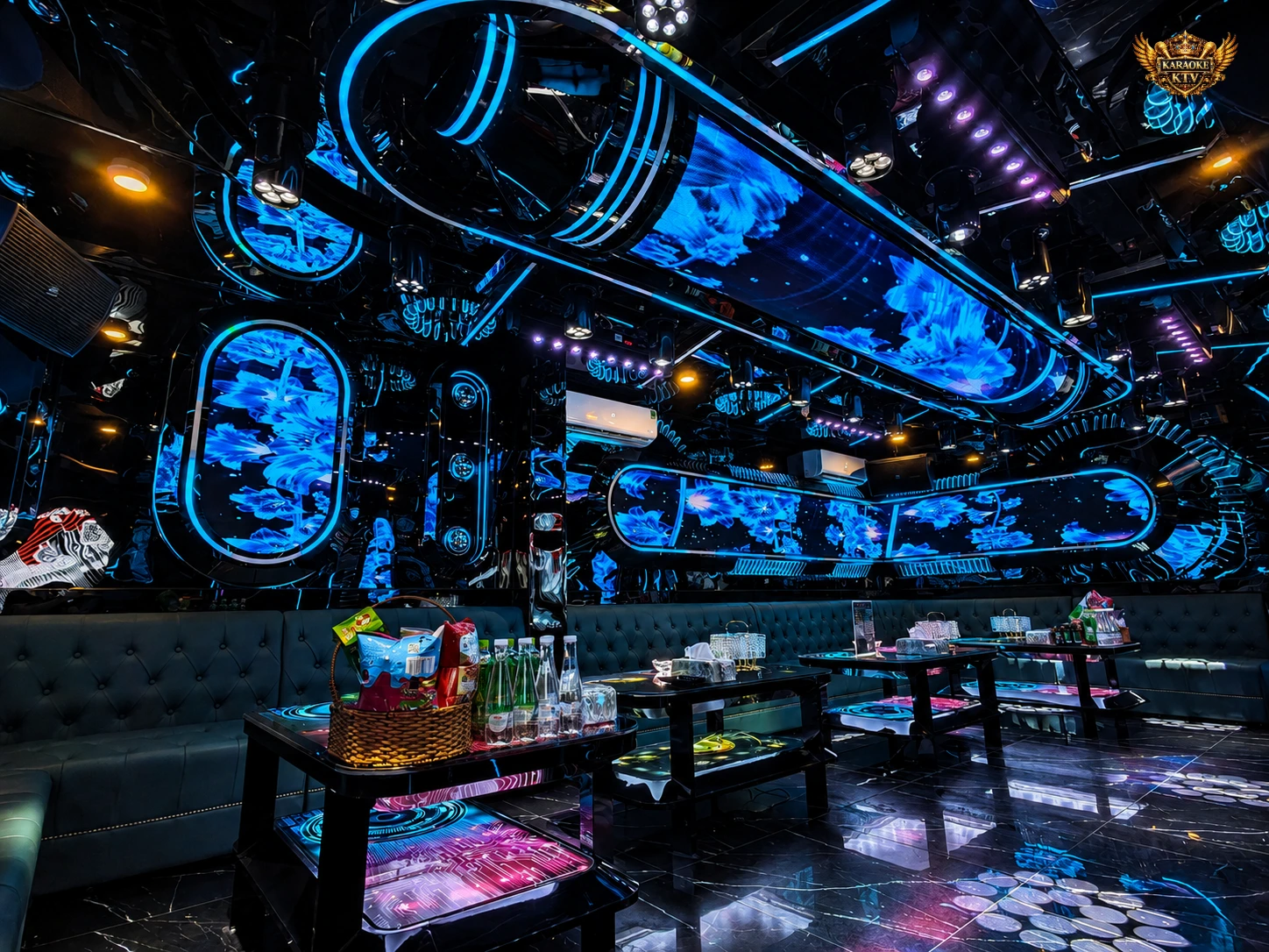 Dịch vụ Concierge tiếp khách quốc tế tại China Town KTV