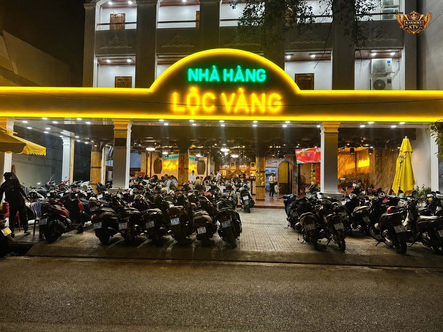 Karaoke Lộc Vàng - 129 Đường 9A KDC Trung Sơn