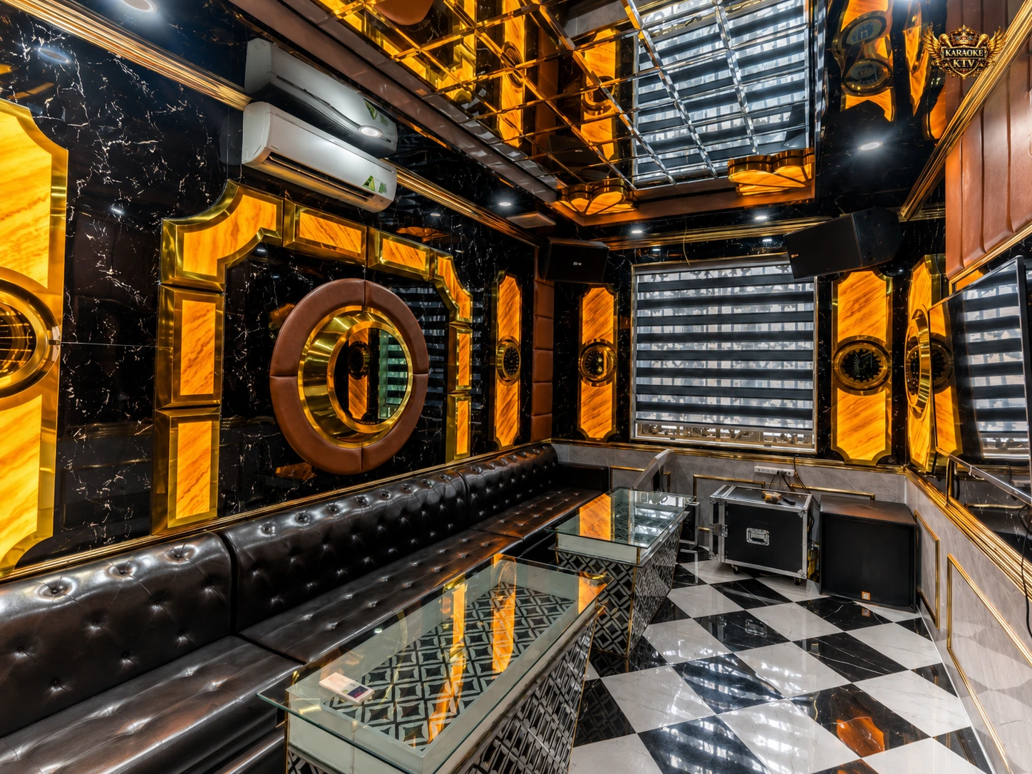 Không gian bên trong Karaoke Heaven Hoài Đức