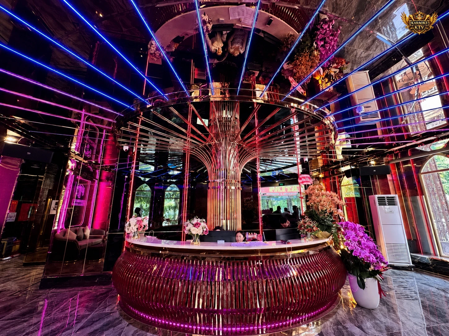 Phòng Super VIP Karaoke Pattaya sức chứa 20 đến 30 người