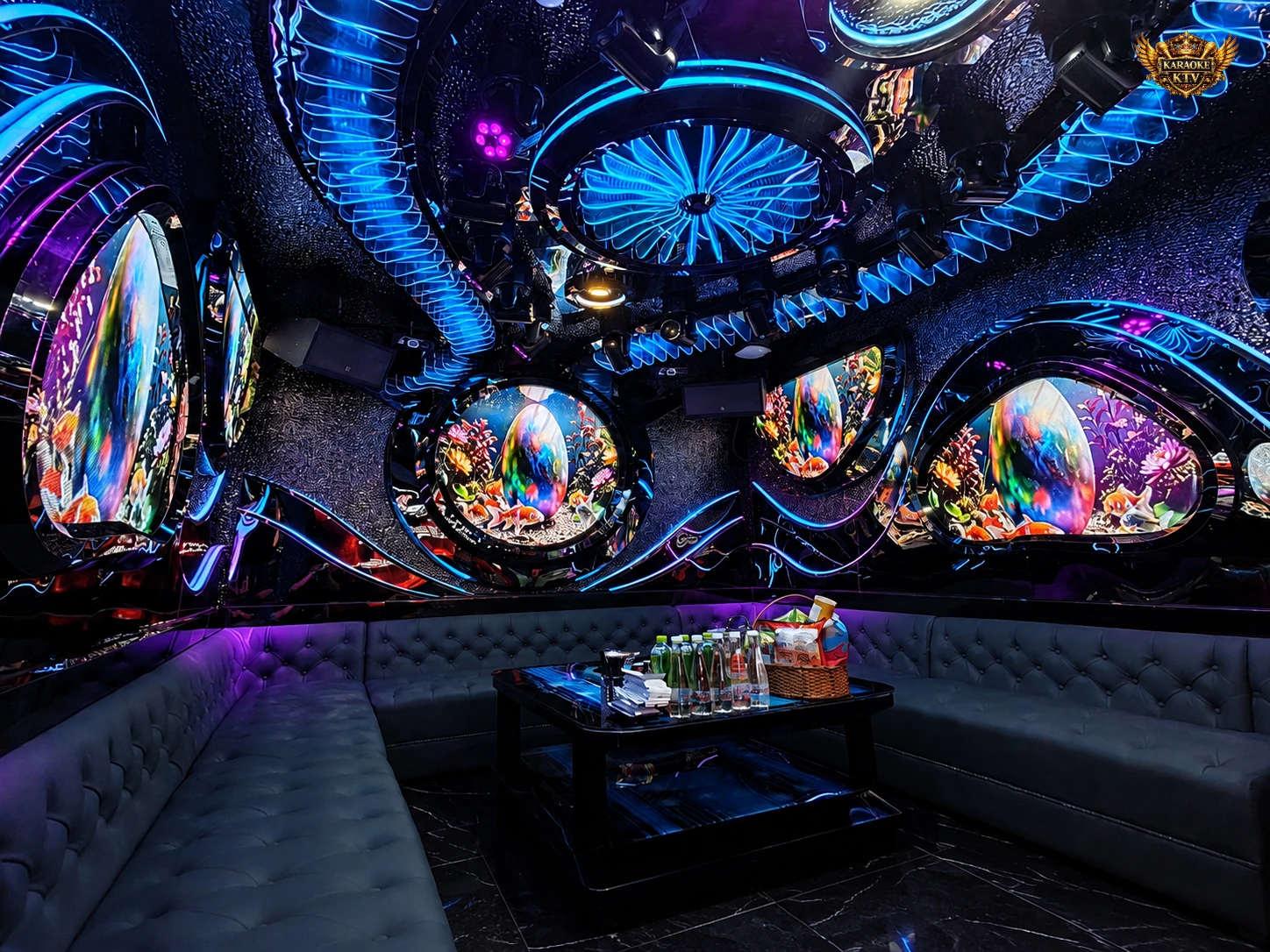 Mô hình Restaurant và KTV 2 trong 1 tại Karaoke Gà Cửu Long